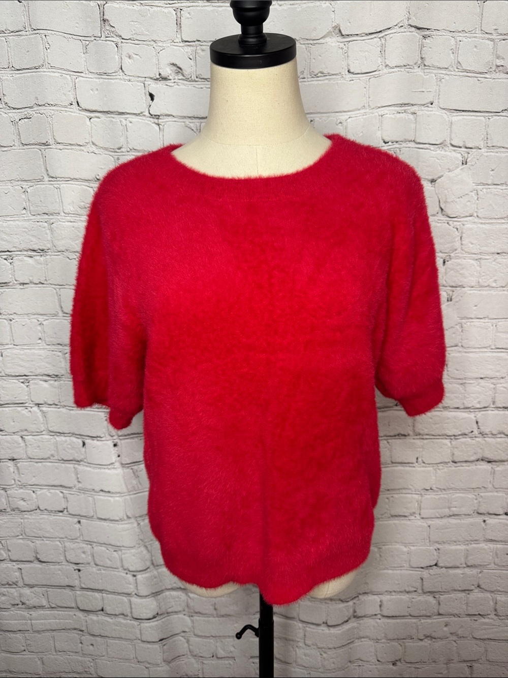 Bailey/44 Plush Short Sleeve Red Sweater Size Large L